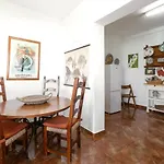 Matias Terrace House *